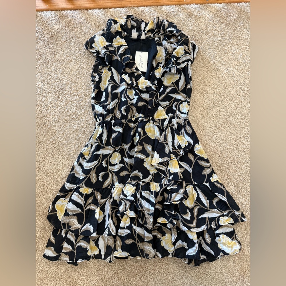 *SOLD* NWT Universal Thread Black and Yellow Floral Dress